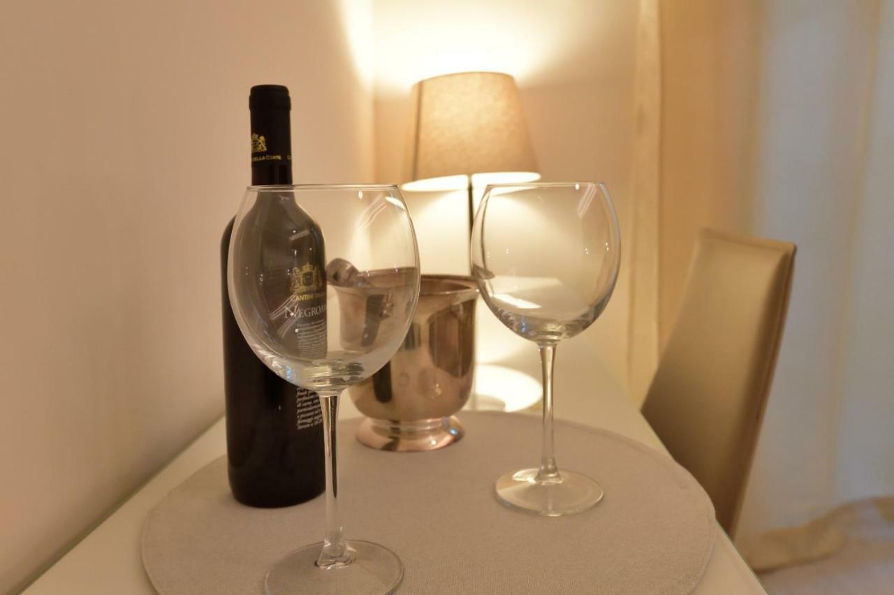San Pietro Moonlight Luxury Apartment Rome Bagian luar foto